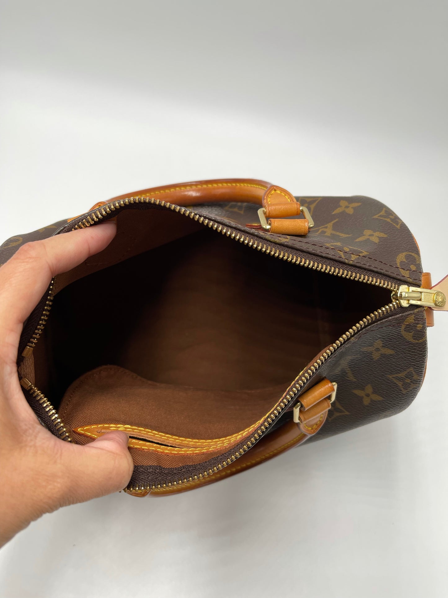 Louis Vuitton Speedy 25 SD0999